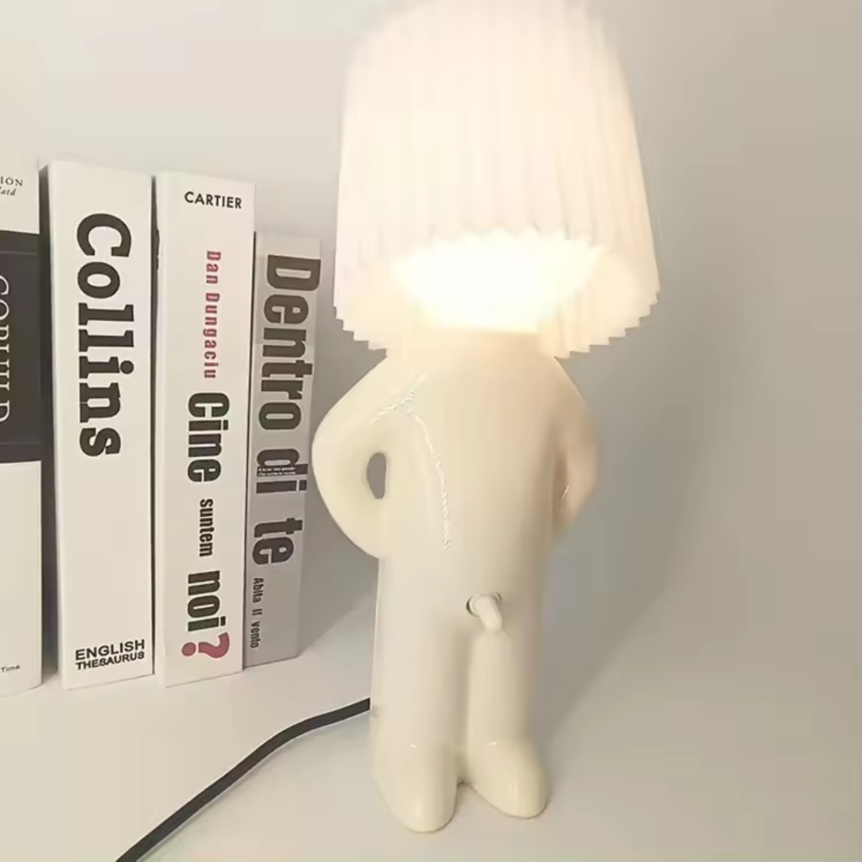 Lampe de Table Design en Forme de Personnage