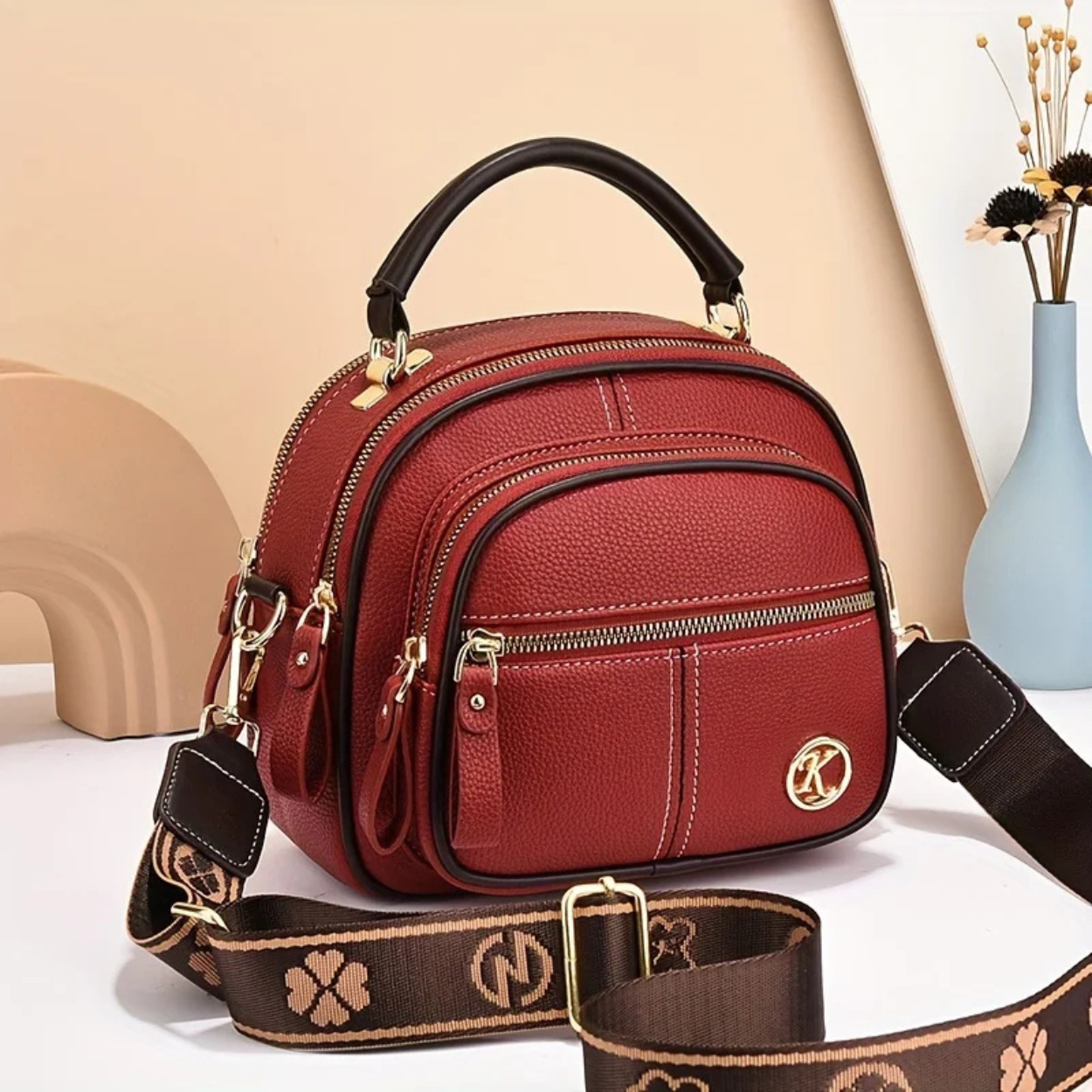 Sac à Main Bandoulière Femme Élégant & Compact